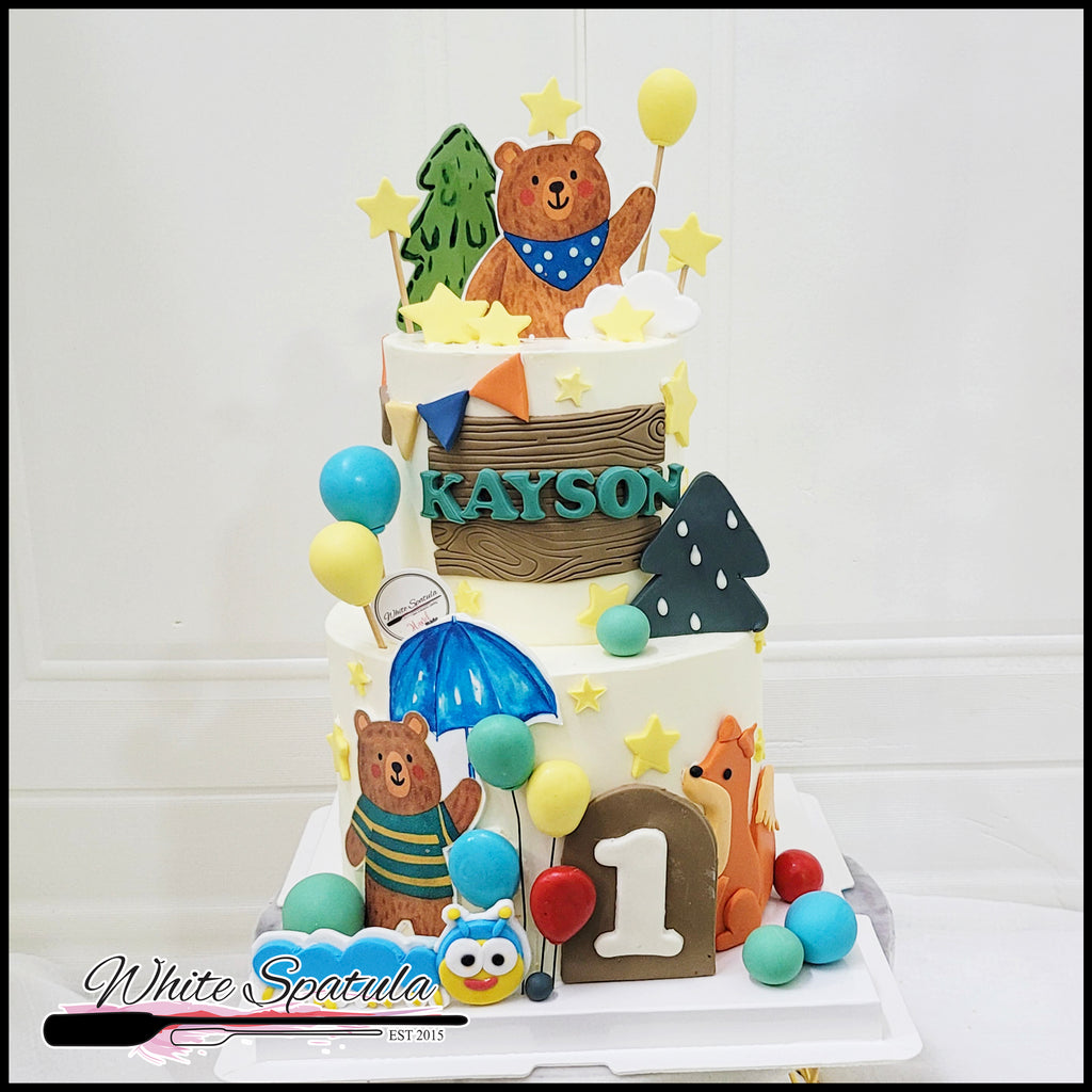 Honey Bear Hug Buttercream Cake