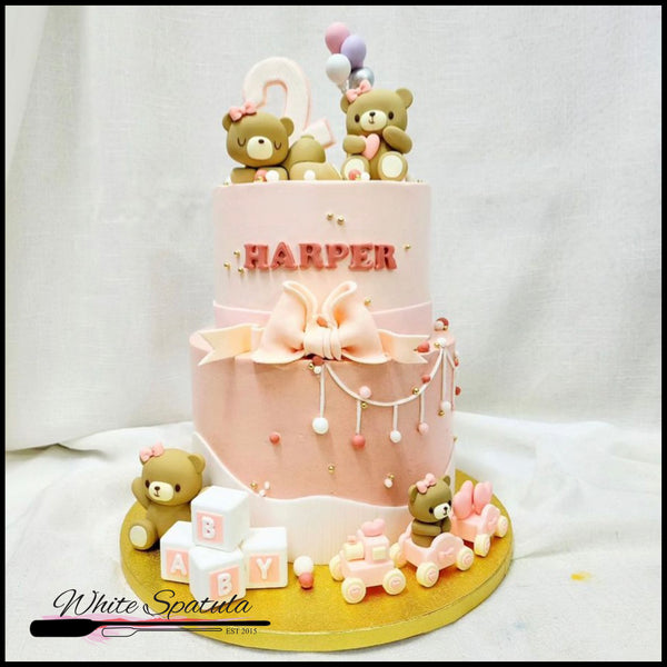 Harper's Bear Buttercream Cake