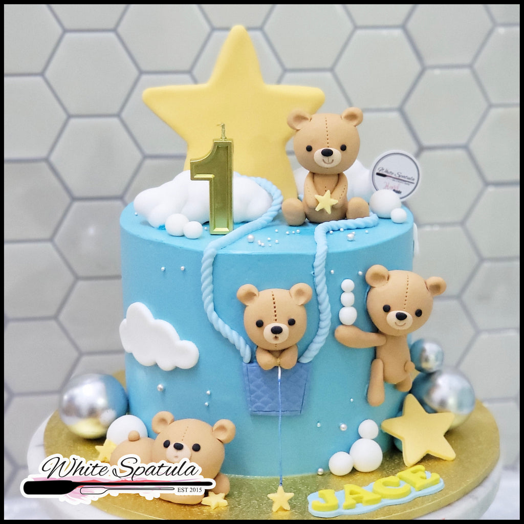 Starry Bear Buttercream Cake