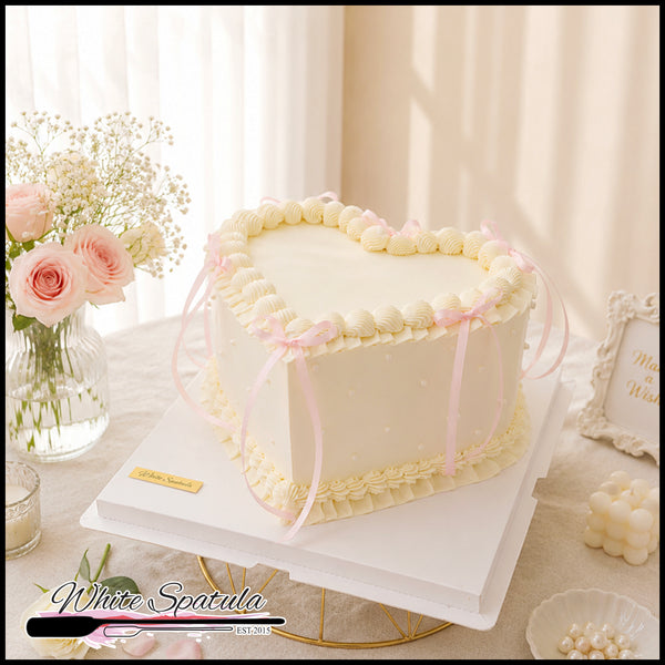 Sweetheart Bow Vintage Cake