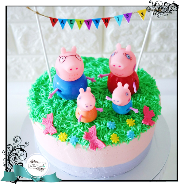 Piggy Family Buttercream Cake - White Spatula Singapore