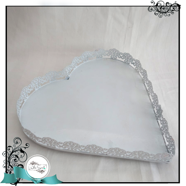 Heart-shaped laced tray - White Spatula Singapore