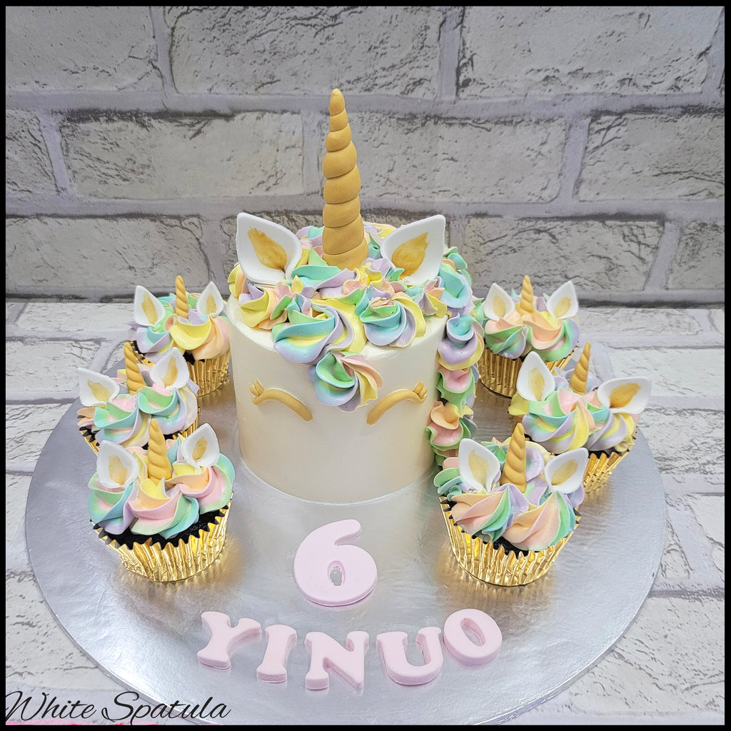 Mini Unicorn Buttercream Cake & Cupcakes