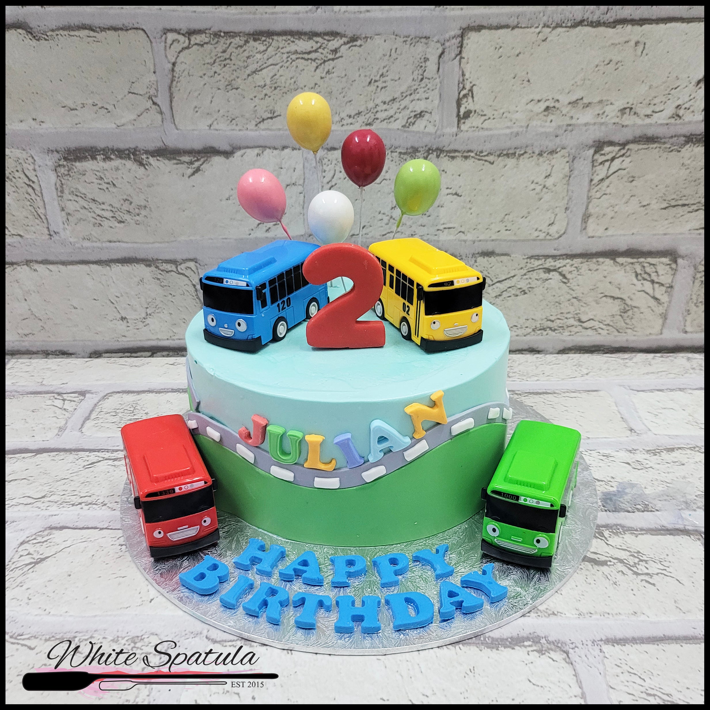 Sizzle N Spice: School Bus Cake, Cupcakes and Cookies