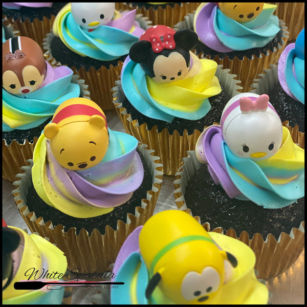 Little Animals Rainbow Cupcakes